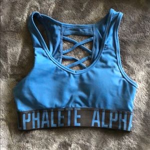 Alphalete criss cross back sports bra